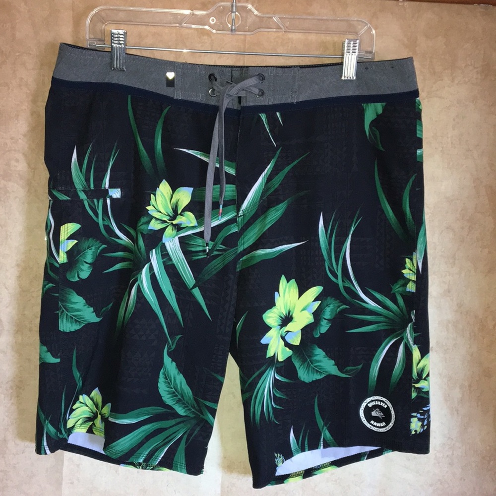 QuicksiLver Shorts